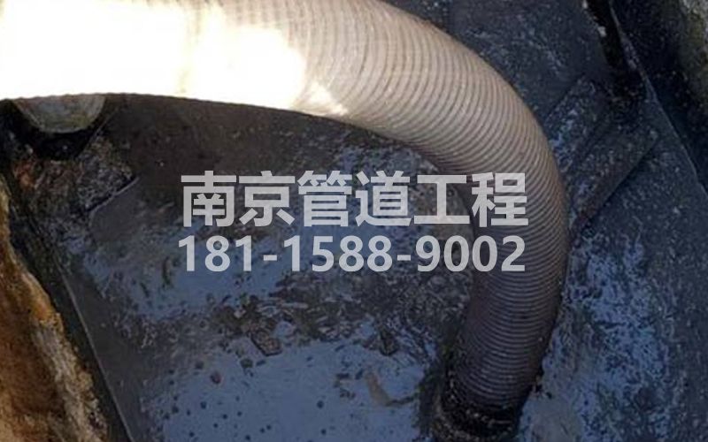 213西岗抽粪